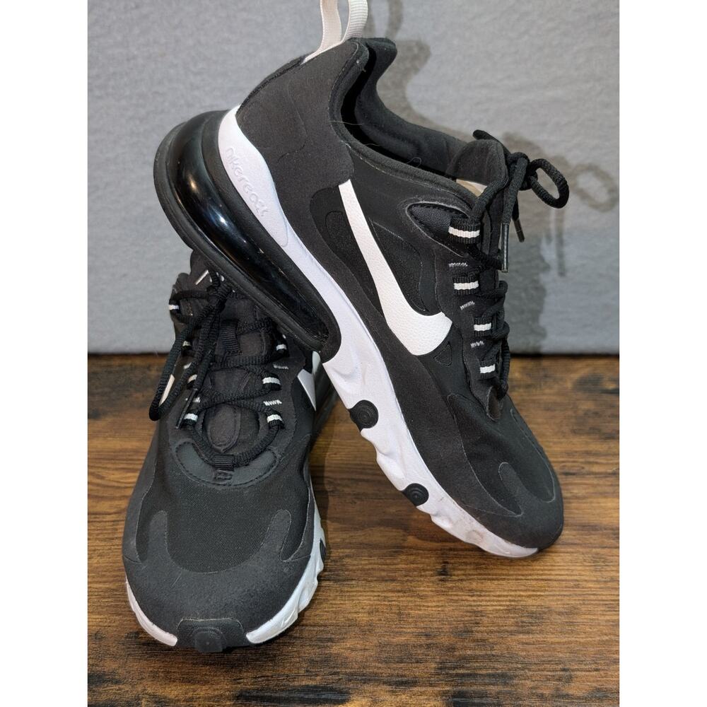 Nike Air Max 270 React Womens 7.5 Black White Running Shoes Sneakers AT6174-004 - Picture 4 of 9